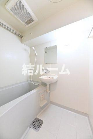 豊島区東池袋２丁目の賃貸マンションの浴室