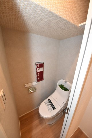 BRAVE松屋町のトイレ