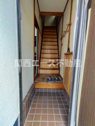 【玄関】 | 六万寺町１丁目貸家