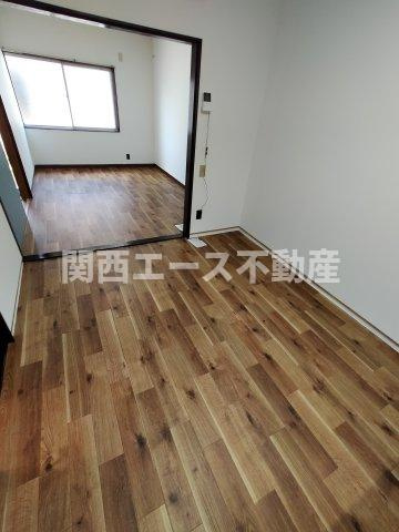 【居間・リビング】 | 六万寺町１丁目貸家