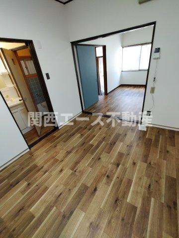  | 六万寺町１丁目貸家