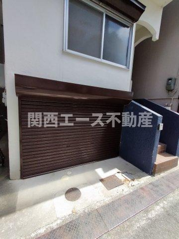  | 六万寺町１丁目貸家
