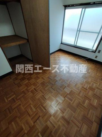 【寝室】 | 六万寺町１丁目貸家