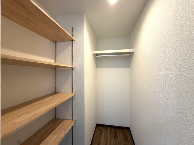 住めちゃうくらい広～い小屋裏収納付き◎３路線利用可の湘南台駅まで徒歩１０分の立地は生活の幅が広がること間違いなし！！中古だからって侮るなかれ！！な、【藤沢市湘南台７丁目】リノベーション戸建の収納