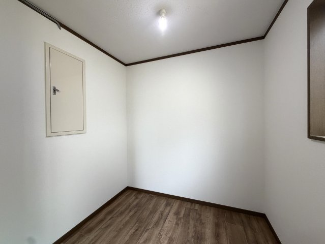 住めちゃうくらい広～い小屋裏収納付き◎３路線利用可の湘南台駅まで徒歩１０分の立地は生活の幅が広がること間違いなし！！中古だからって侮るなかれ！！な、【リノベ／藤沢市湘南台7丁目】中古戸建の収納