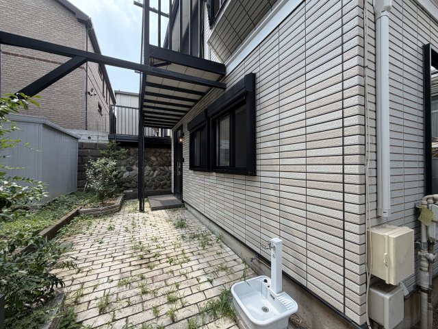 住めちゃうくらい広～い小屋裏収納付き◎３路線利用可の湘南台駅まで徒歩１０分の立地は生活の幅が広がること間違いなし！！中古だからって侮るなかれ！！な、【リノベ／藤沢市湘南台7丁目】中古戸建の外観|外観も気になるポイント