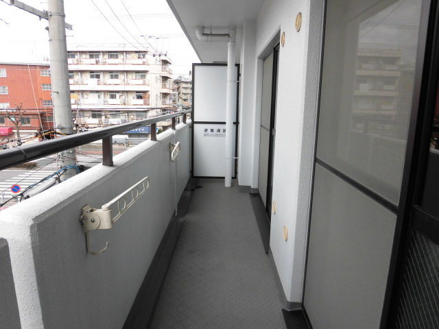 クラウンハイム菅原