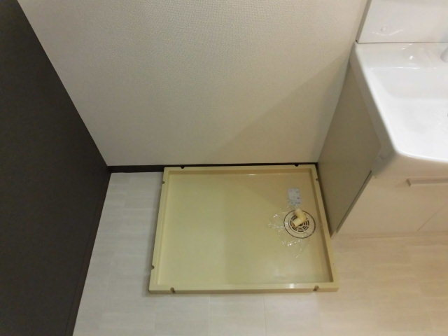 クラウンハイム菅原