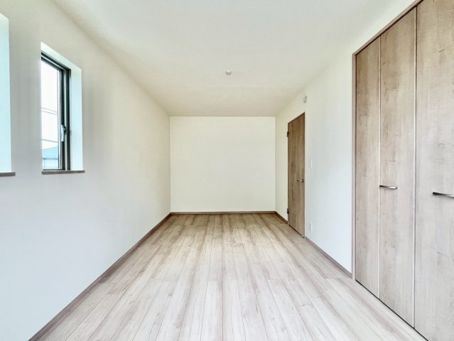 【仲介手数料無料】朝霞市本町1丁目の洋室|同仕様物件の洋室です！