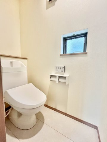 【仲介手数料無料】朝霞市本町1丁目のトイレ|同仕様物件のトイレです！