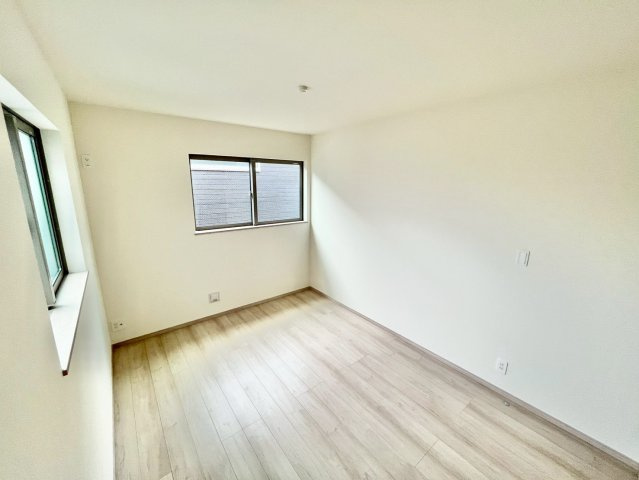 【仲介手数料無料】朝霞市本町1丁目の洋室|同仕様物件の洋室です！