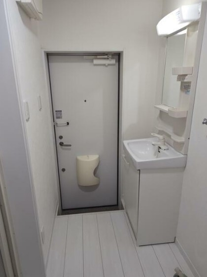 ソレイユ中野Ⅰの玄関