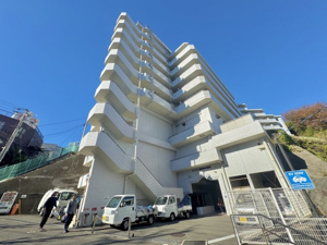 サンハロー横須賀中央駅前2階の画像