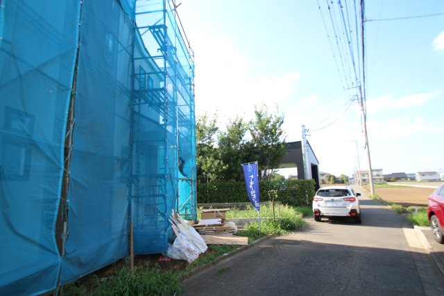 【Heartfull Town】小平鈴木町７期の外観|国分寺駅・武蔵小金井駅行きのバス停まで徒歩5分と複数路線が利用可能です。