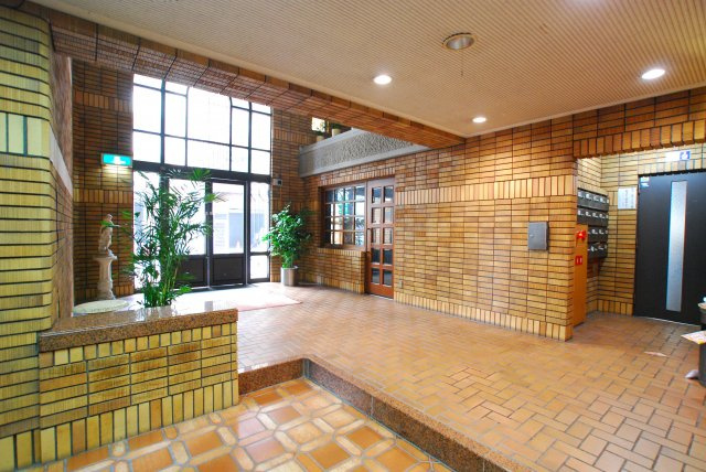 【エントランス】 | エメラルドマンション