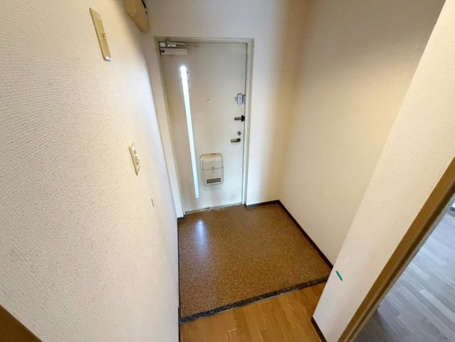 グレンエデン北谷の玄関