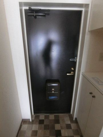 朝日多摩川プラザの玄関|他のお部屋の参考写真となります。