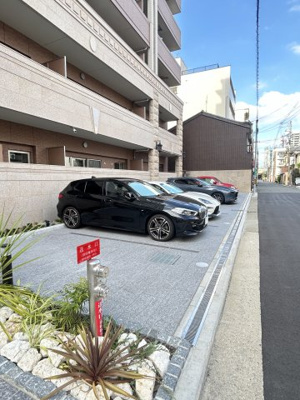 【駐車場】 | ラ・グレース