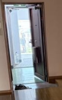 北村ハイツの玄関