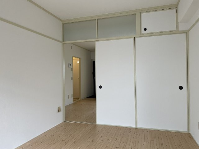 クリア緑地の子供部屋
