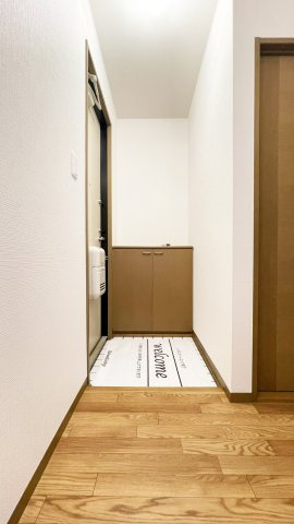ハイカムール田中　B棟の玄関