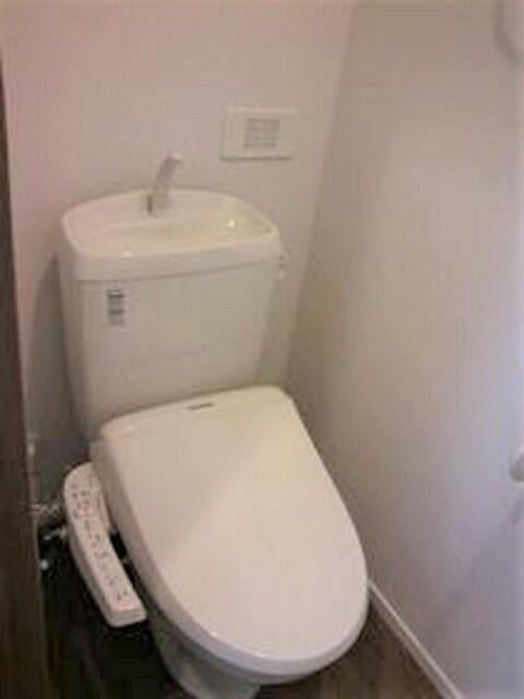 フォルテ久我山のトイレ|ゆったりとした空間のトイレです