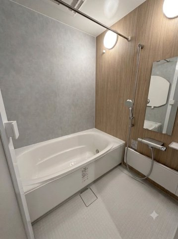神戸市西区池上１丁目　中古戸建の浴室