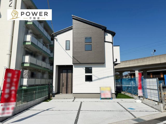 グラファーレ　安城市姫小川町７棟