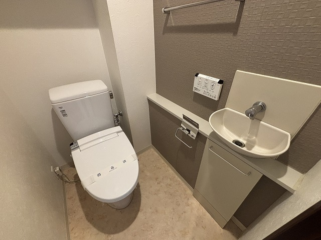 【トイレ】