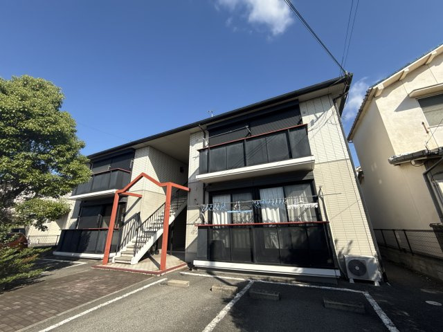 ハローヴィレッジＡ棟の駐車場