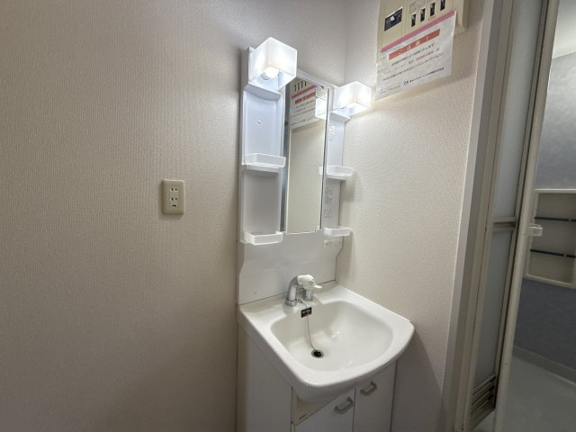 ハローヴィレッジＡ棟の洗面所