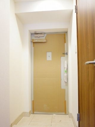 【玄関】