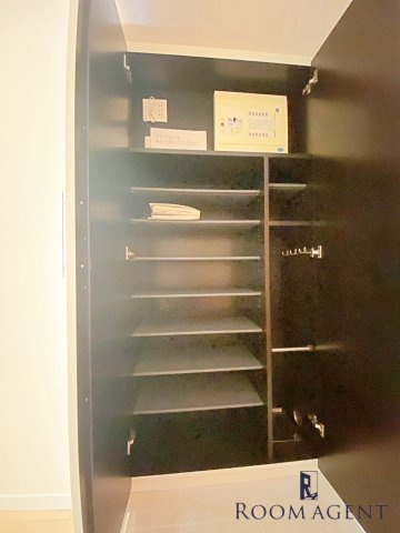 LaSante東別院の玄関