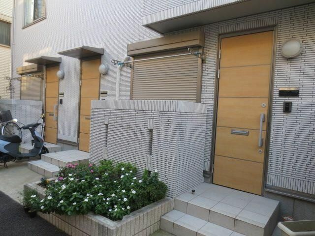 エスペランサ初台のエントランス
