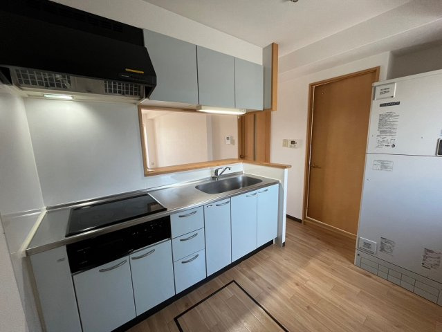 寝屋川市田井西町の賃貸マンションのキッチン|同タイプの参考写真