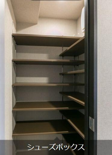 ジオイド三番町の収納
