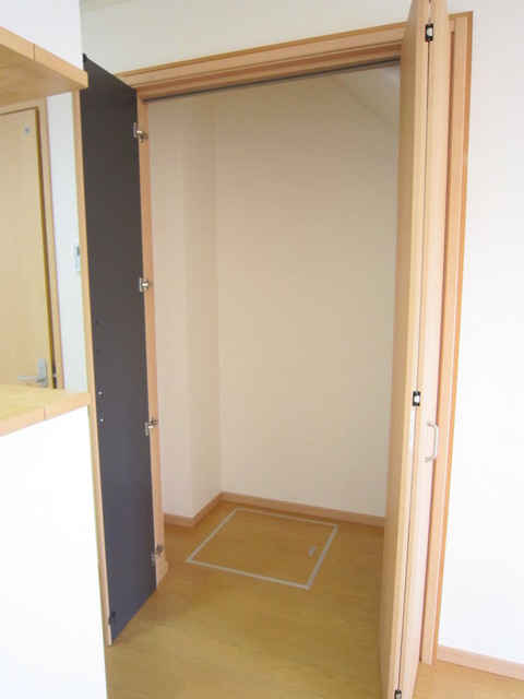 カームプレイＣ棟の収納|参考写真