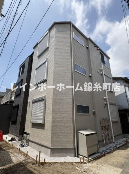 リュクスカーサ東向島の外観