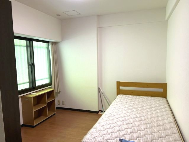 神戸市東灘区住吉台の賃貸マンションの居間・リビング