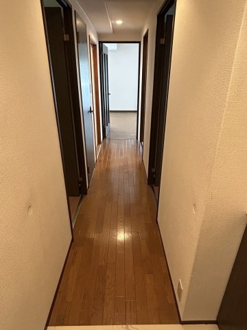神戸市東灘区住吉台の賃貸マンションの玄関