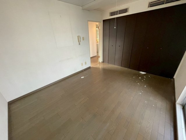 神戸市灘区浜田町３丁目の賃貸マンションの居間・リビング