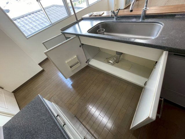 神戸市灘区浜田町３丁目の賃貸マンションのキッチン