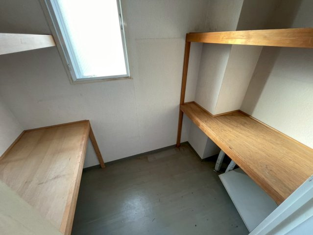 神戸市灘区浜田町３丁目の賃貸マンションの収納