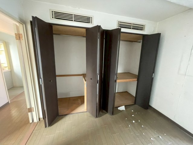 神戸市灘区浜田町３丁目の賃貸マンションの収納