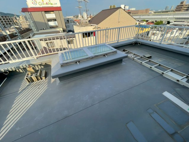 神戸市灘区浜田町３丁目の賃貸マンションのバルコニー