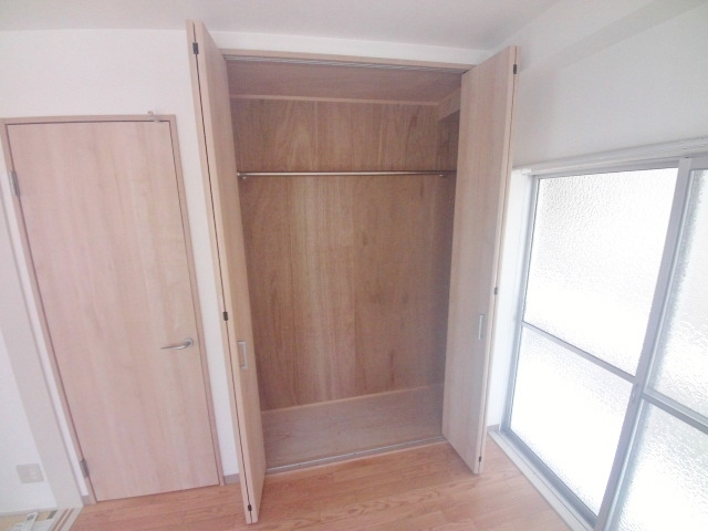 神戸市灘区畑原通１丁目の賃貸マンションの収納