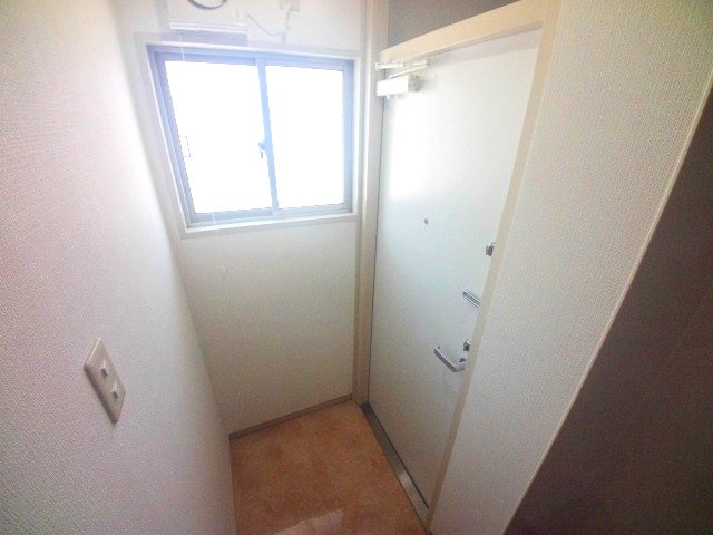 神戸市灘区畑原通１丁目の賃貸マンションの玄関