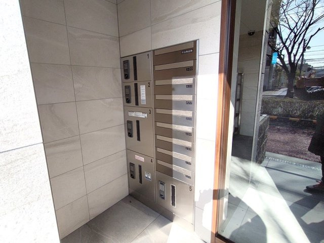 芦屋市打出小槌町の賃貸マンションのエントランス