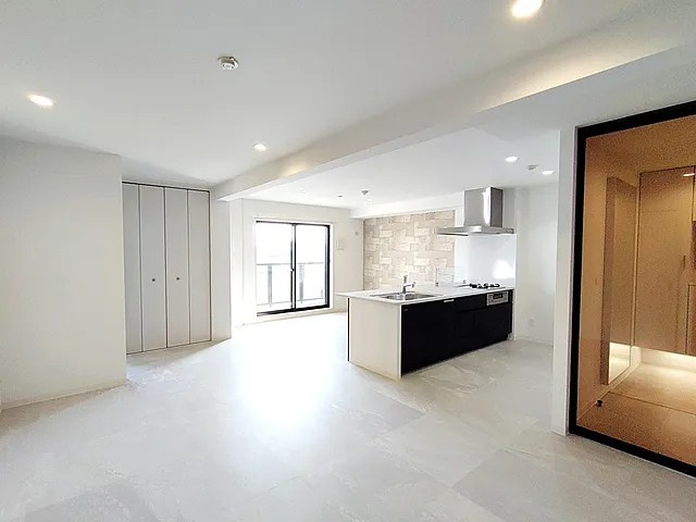 芦屋市打出小槌町の賃貸マンションの居間・リビング
