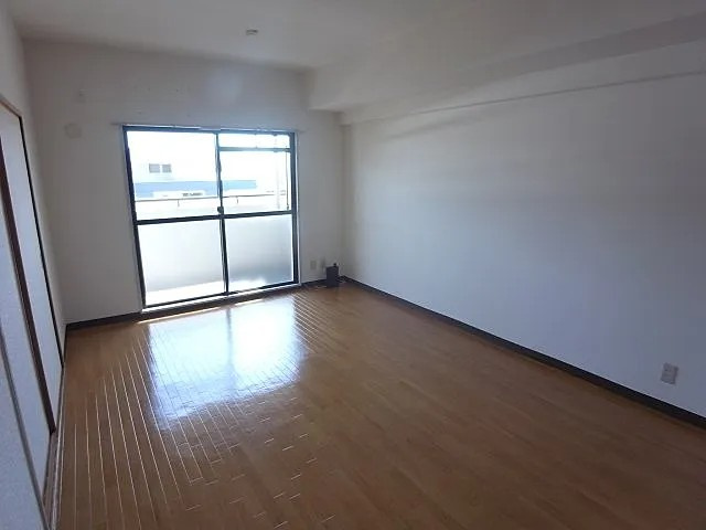 ハッピーコート芦屋の居間・リビング